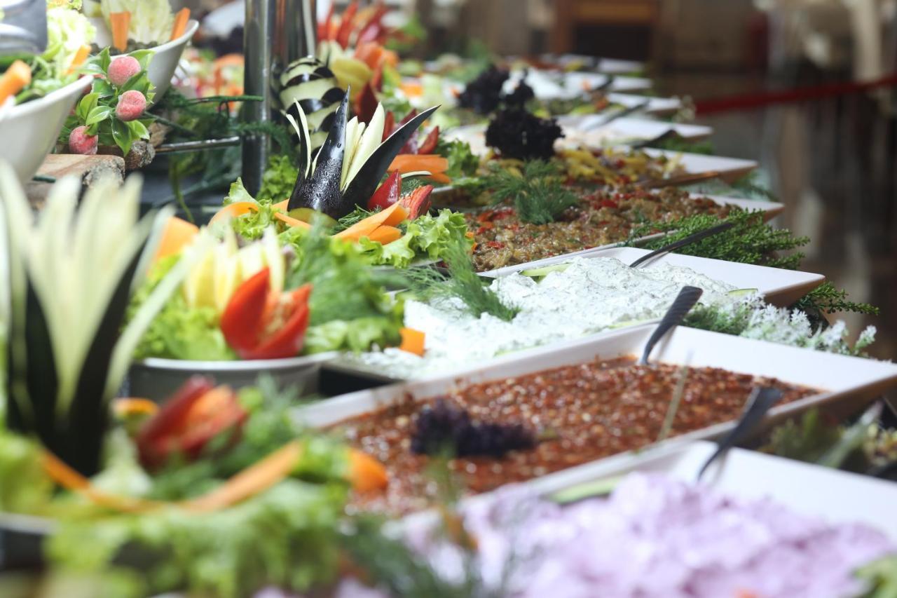 Unluselek Hotel Anamur Esterno foto