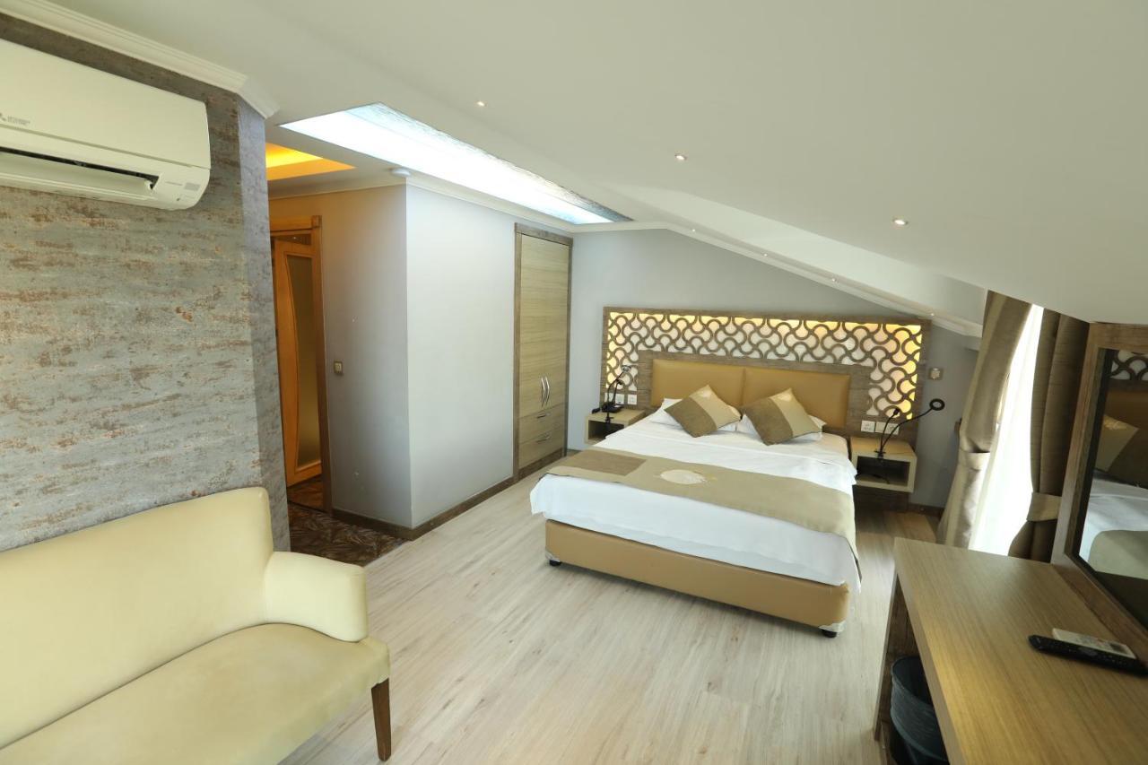 Unluselek Hotel Anamur Esterno foto