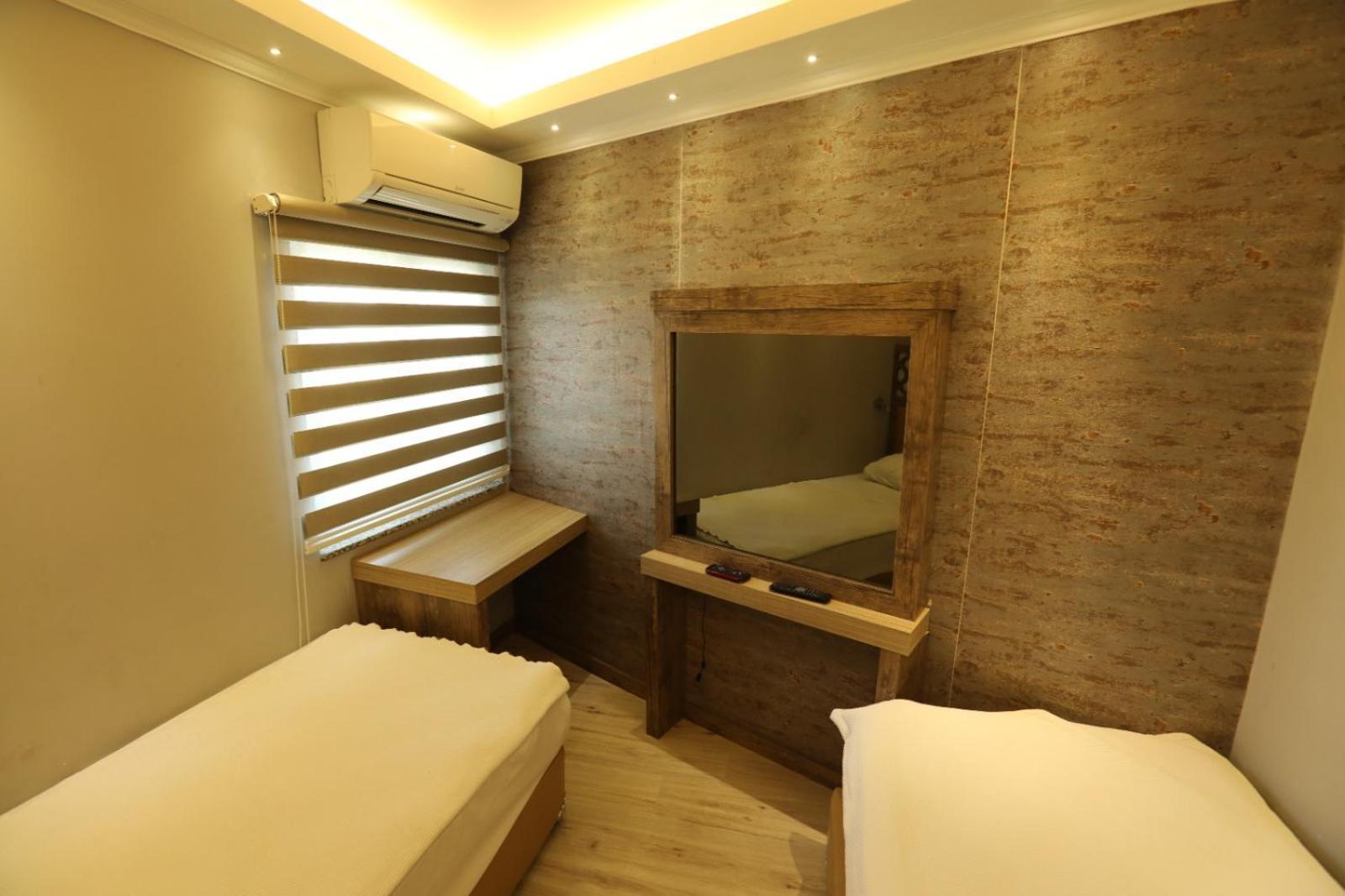 Unluselek Hotel Anamur Esterno foto
