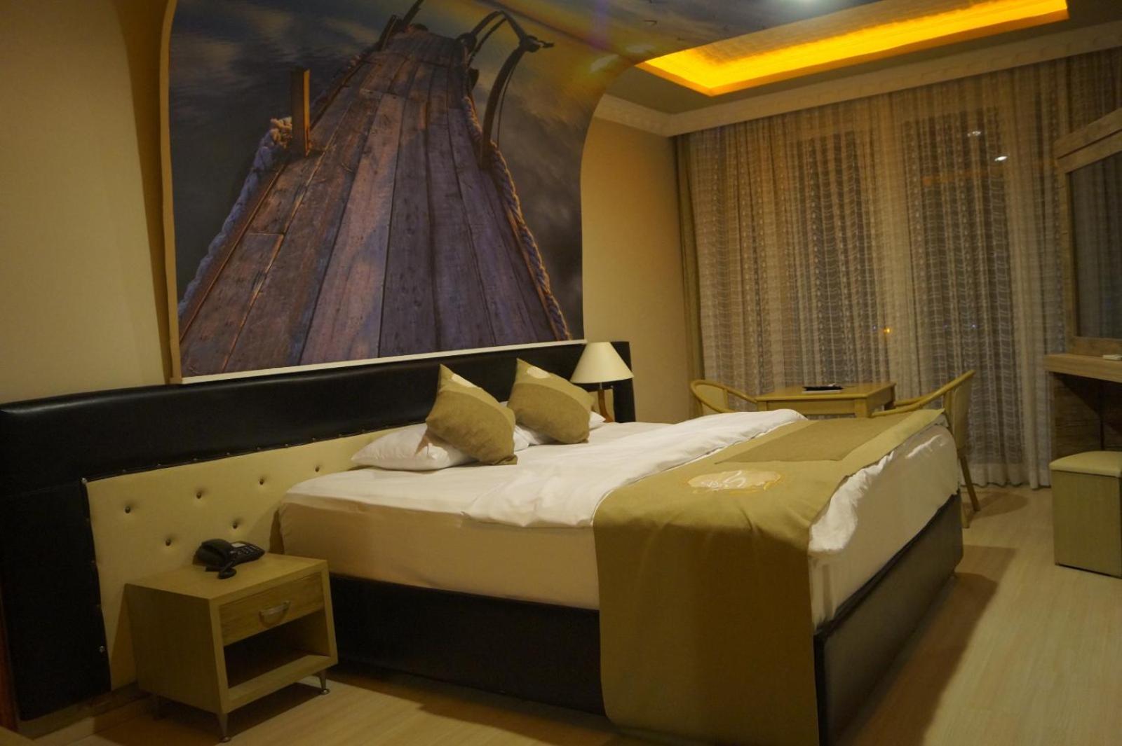 Unluselek Hotel Anamur Esterno foto