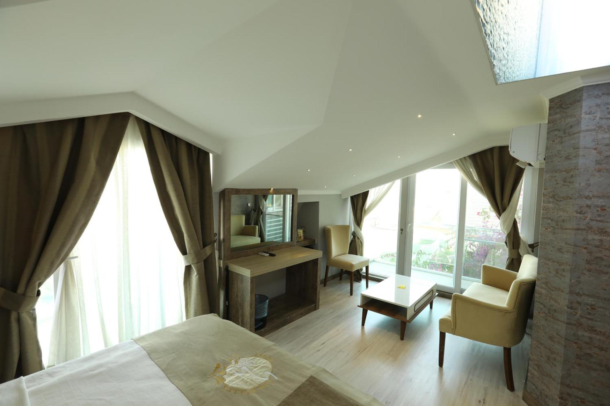 Unluselek Hotel Anamur Esterno foto