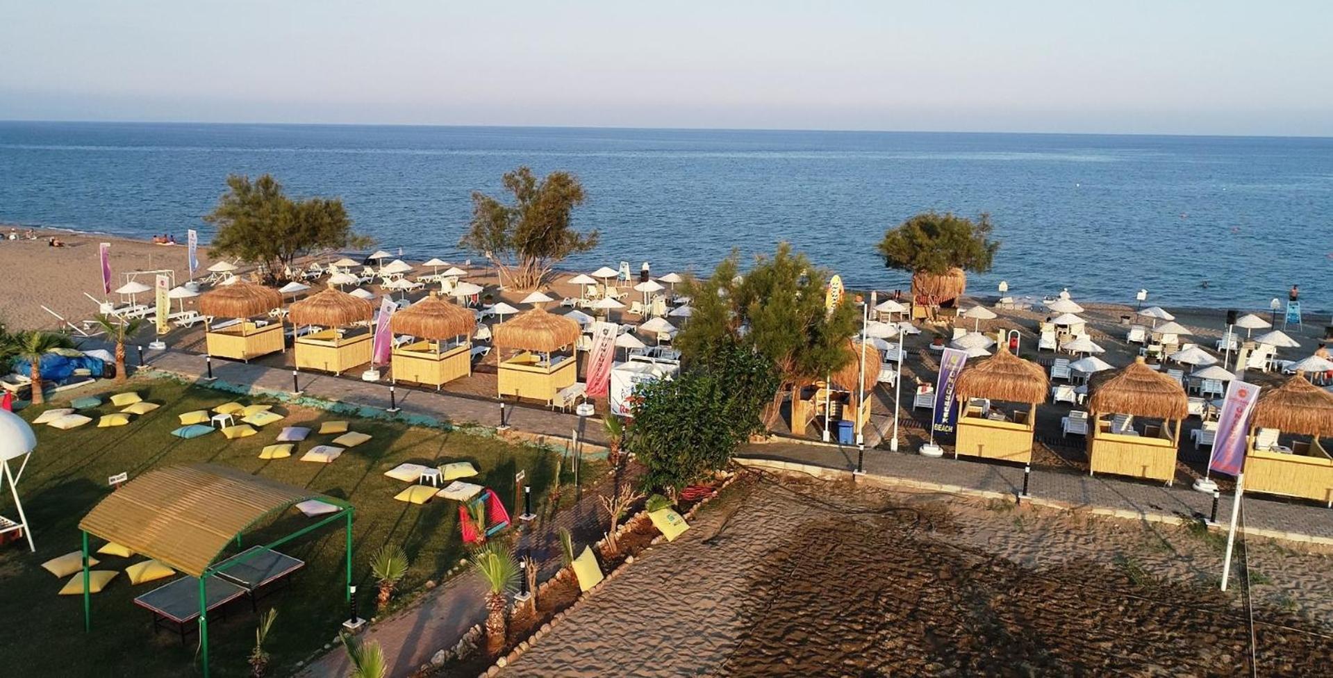 Unluselek Hotel Anamur Esterno foto